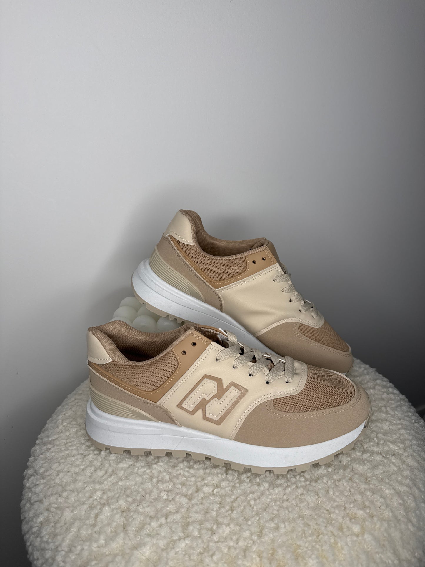 Baskets 574