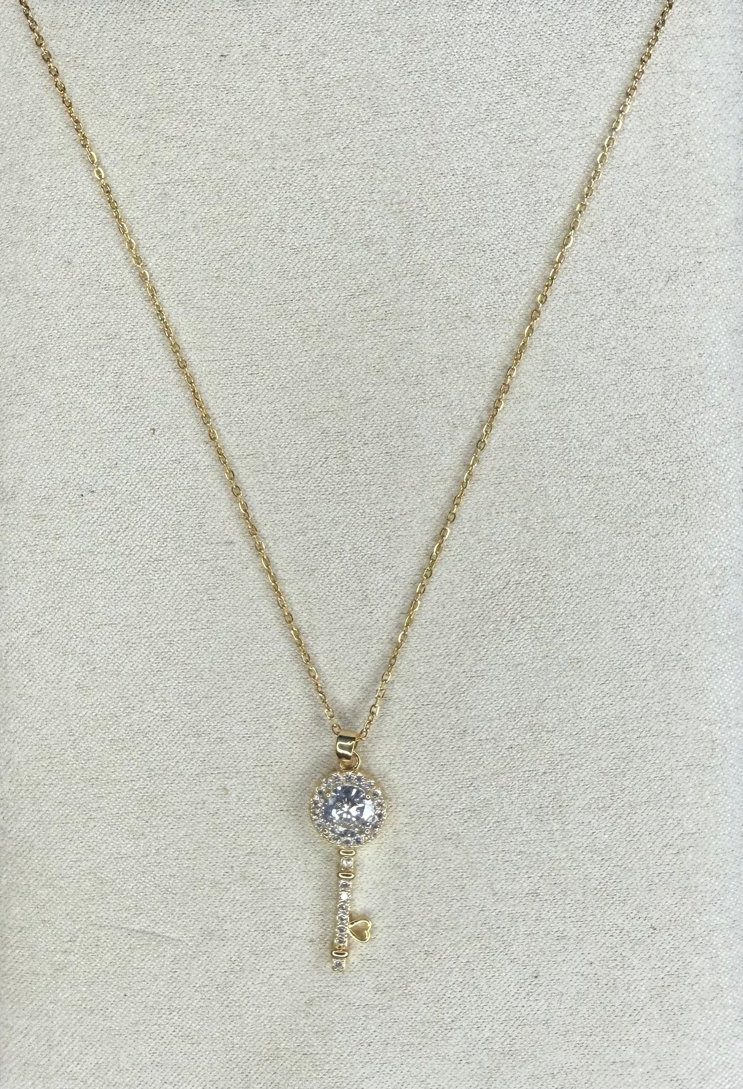 Collier CLÉ